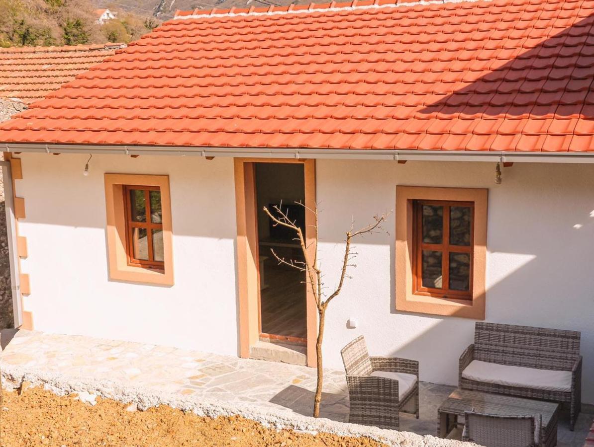 באר Apartmani Dumezic מראה חיצוני תמונה